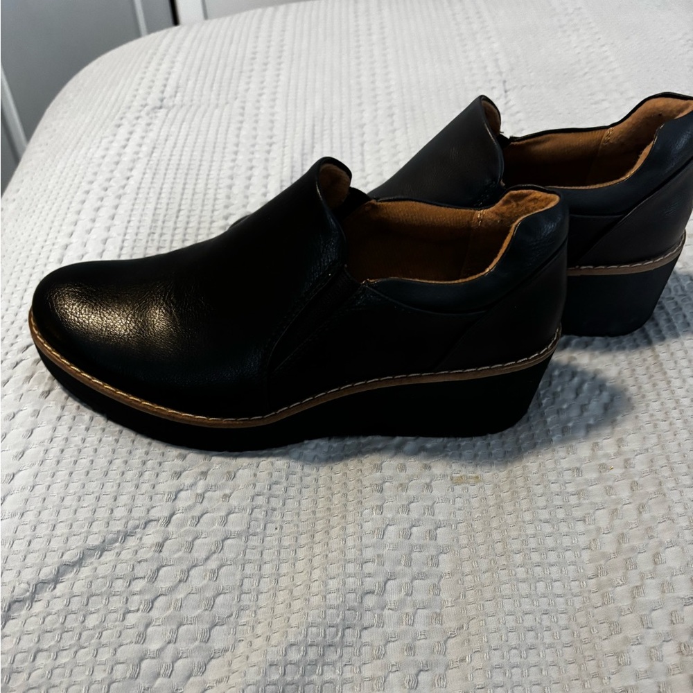 Women’s Black Eurosoft Slip-on Wedge
Size 7 1/2 M
Only worn once